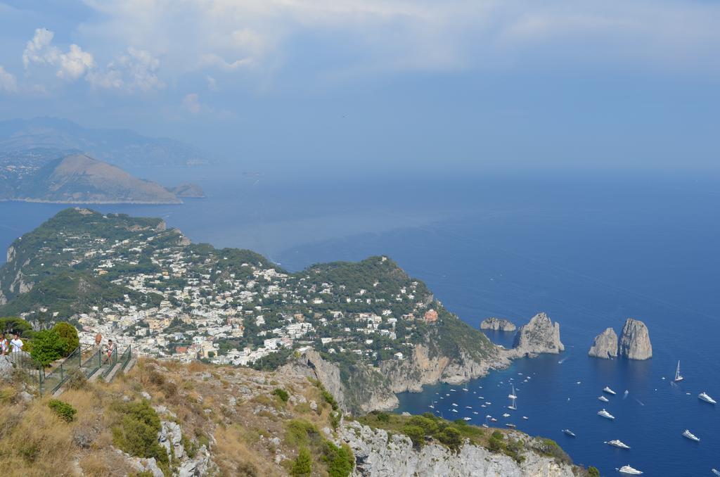Le Ginestre Di Capri Bb & Holiday House Анакапри Экстерьер фото